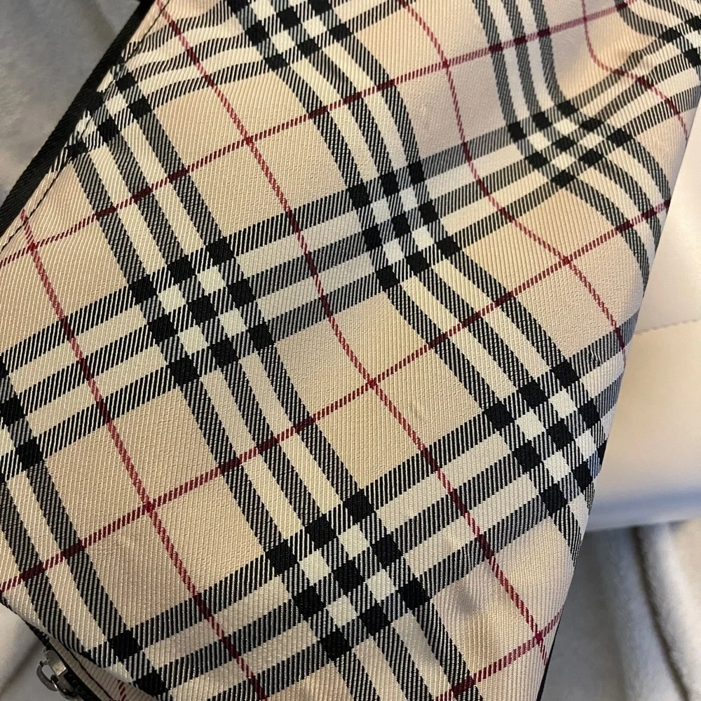 BURBERRY Blue Label Nova Check Three Compartment Arm Bag - Picture 12 of 13